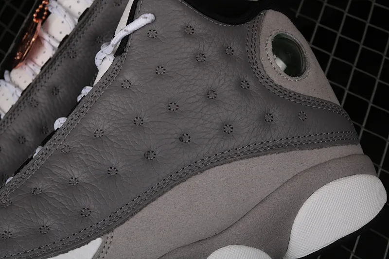 All categories Air Jordan Jordan series basketball shoes Air Jordan 13 Air Jordan 13 Retro AJ13 cool gray original real carbon real cat 414571-016